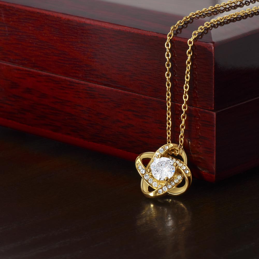 Magnifique collier "Love Knot"