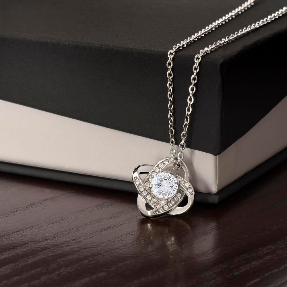 Magnifique collier "Love Knot"